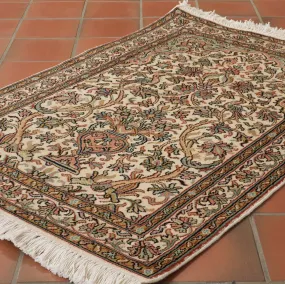 Handmade fine Kashmir silk rug - 30924516 (Copy)