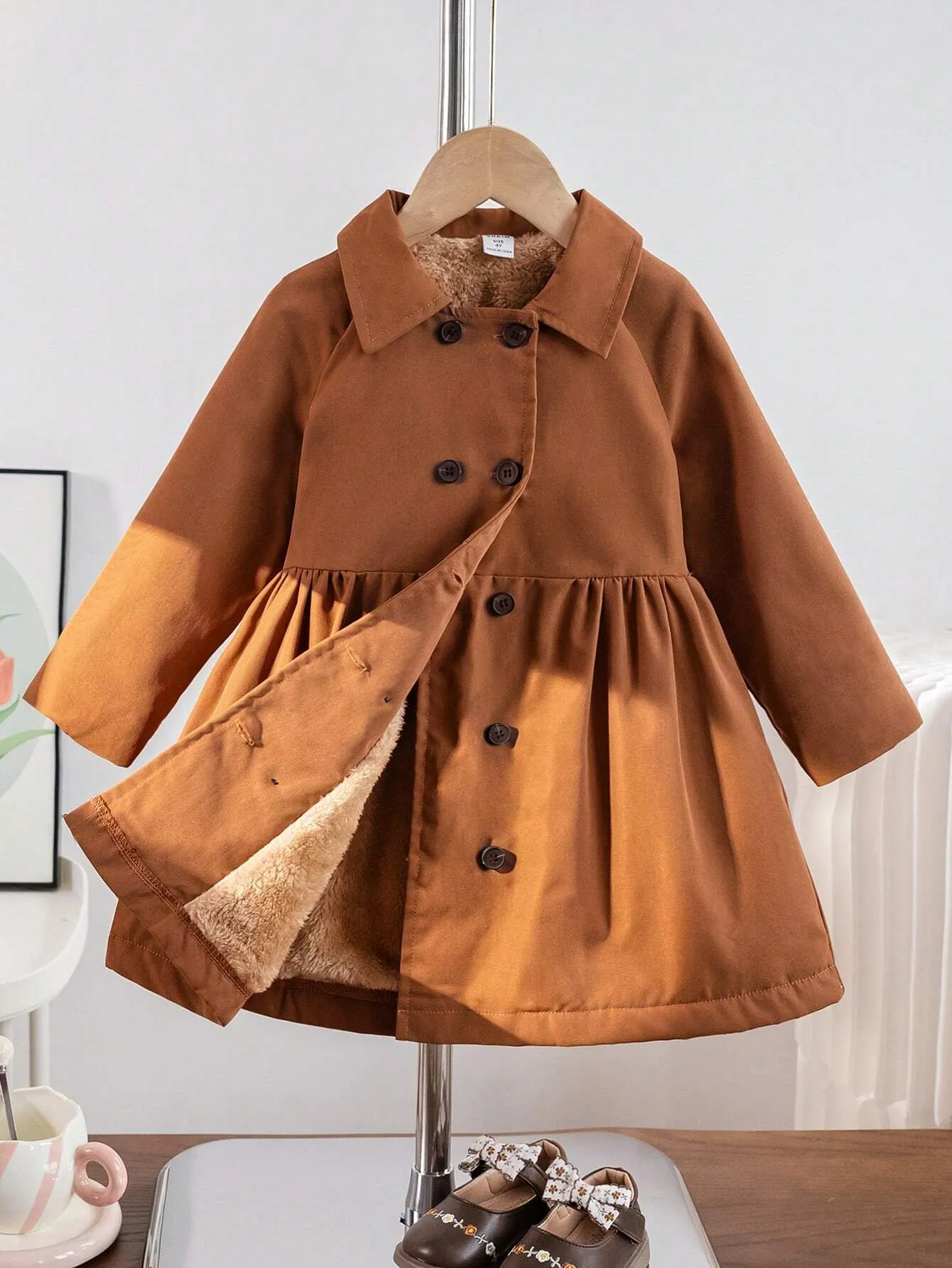SHEIN Young Girl Raglan Sleeve Double Breasted Teddy Lined Coat FD