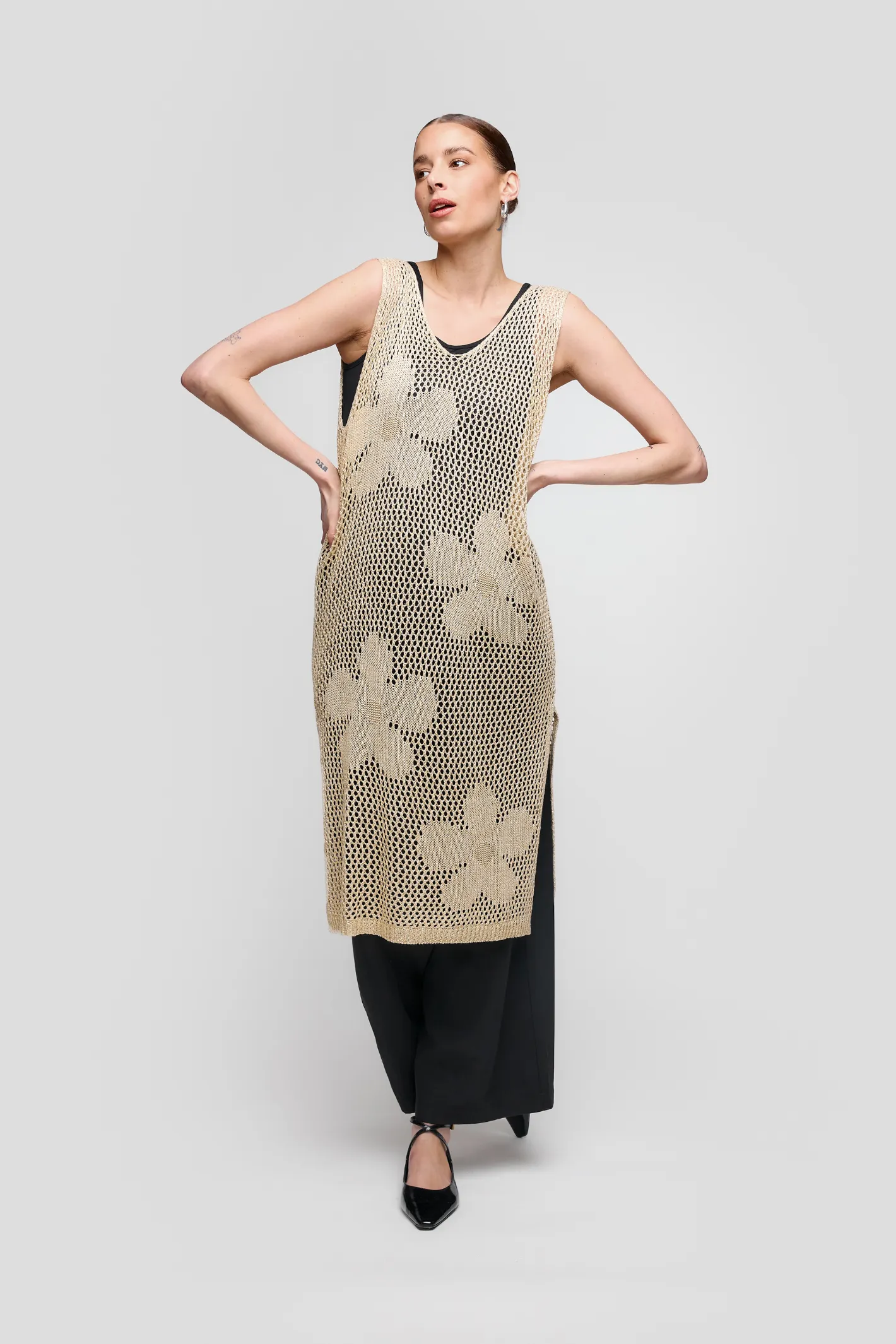 Uchuu CS25-903 Gold Floral Knitted Dress – Women’s Open-Knit Midi Dress